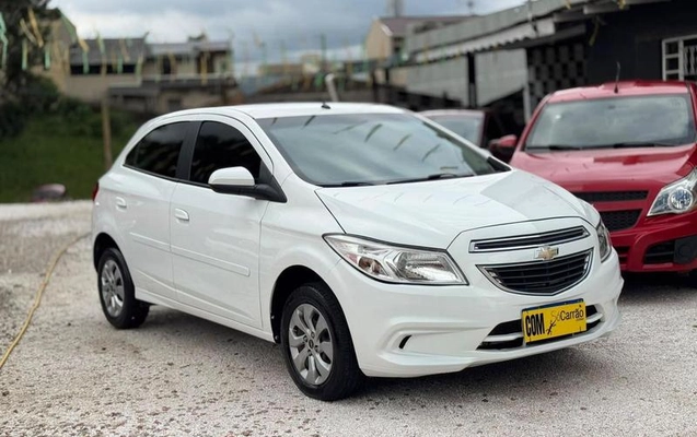imagem-https://www.socarrao.com.br/sc-vehicle-images-prod/4301423/1791399313434-8552649_0_B_9dd0a402b6.jpeg