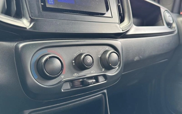 imagem-https://www.socarrao.com.br/sc-vehicle-images-prod/4301448/1791547376554-8528772_12_B_38469cd250.jpeg