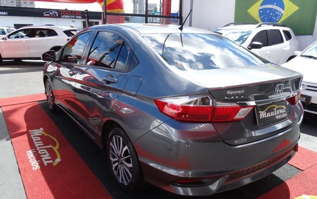 imagem-https://www.socarrao.com.br/sc-vehicle-images-prod/4301514/1791399712610-8552692_4_B_2ebf96a896.jpeg