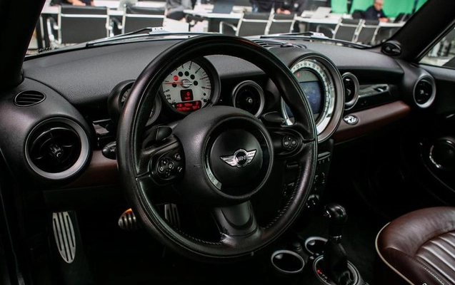 imagem-https://www.socarrao.com.br/sc-vehicle-images-prod/4301519/1791925166032-8522728_11_B_08773b94d3.jpeg