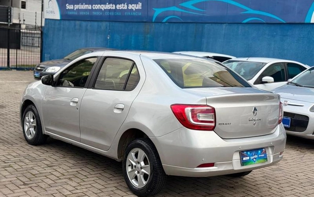 imagem-https://www.socarrao.com.br/sc-vehicle-images-prod/4301522/1791481317233-8106854_0_B_babee9201e.jpeg