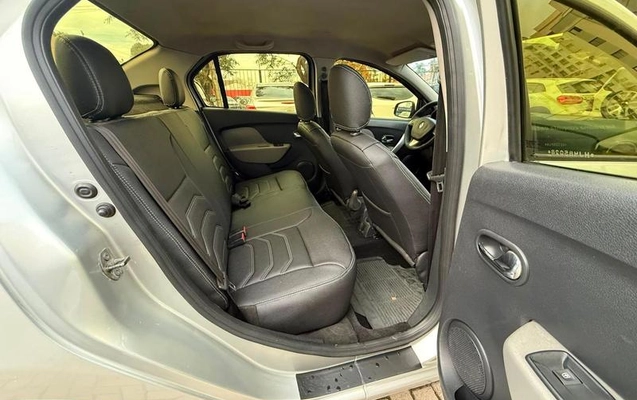 imagem-https://www.socarrao.com.br/sc-vehicle-images-prod/4301522/1791481317245-8106854_1_B_b2563c4acd.jpeg