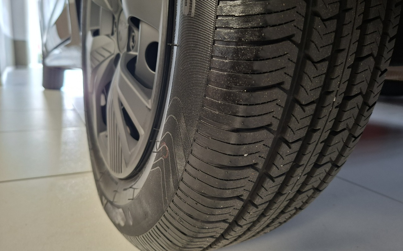 imagem-https://www.socarrao.com.br/sc-vehicle-images-prod/4301529/1791411547299-MTguanBlZw.jpeg