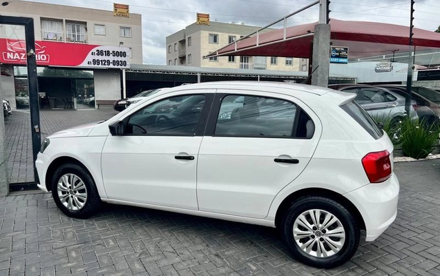 imagem-https://www.socarrao.com.br/sc-vehicle-images-prod/4301531/1791399817854-8543374_13_B_72f8463e08.jpeg