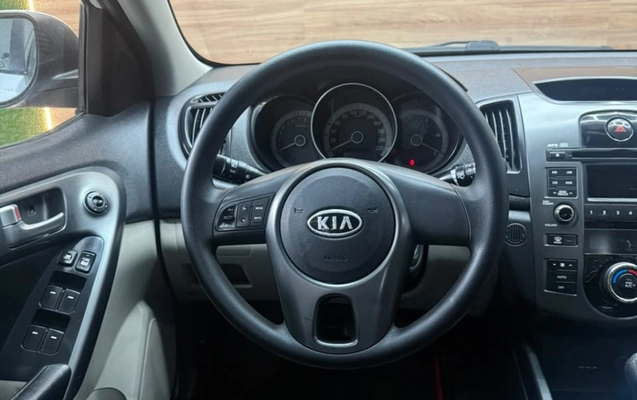 imagem-https://www.socarrao.com.br/sc-vehicle-images-prod/4301539/1791399917069-XsTPTGooa96zgg23e2vWgIcU9DDQffWf.jpg