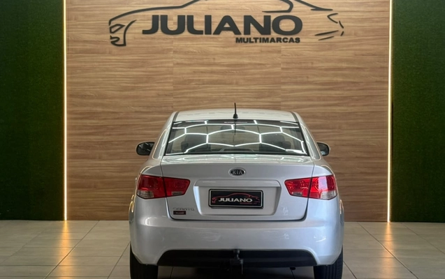 imagem-https://www.socarrao.com.br/sc-vehicle-images-prod/4301539/1791399917085-38QOaogbqviMNqKxd7vI35KQljSHiGsx.jpg