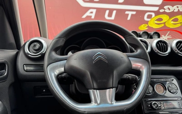 imagem-https://www.socarrao.com.br/sc-vehicle-images-prod/4301543/1791399960189-8525125_7_B_ca650f6917.jpeg