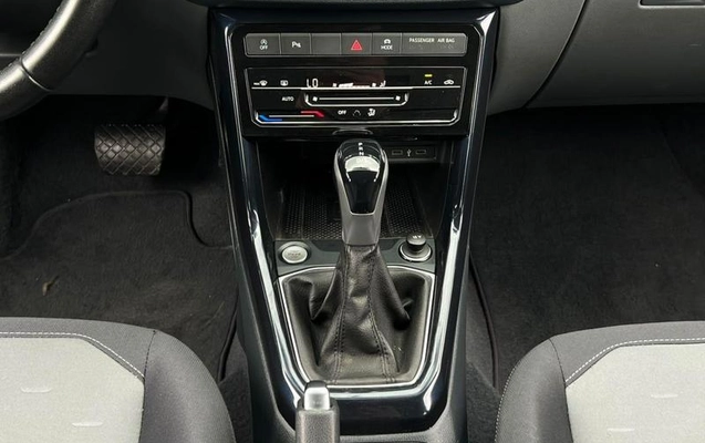 imagem-https://www.socarrao.com.br/sc-vehicle-images-prod/4301545/1791400023311-8552722_7_B_150648b1d9.jpeg