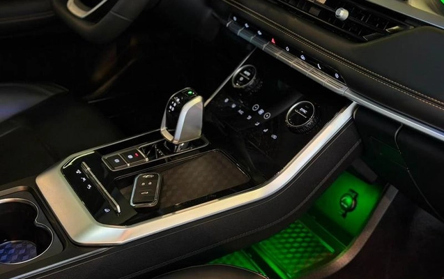 imagem-https://www.socarrao.com.br/sc-vehicle-images-prod/4301549/1791399983931-8396062_7_B_9cf4eca3f3.jpeg