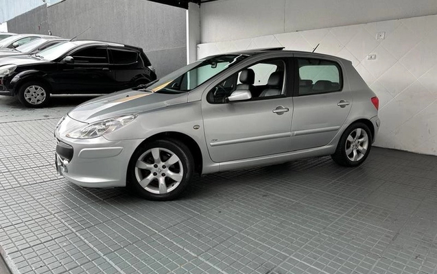 imagem-https://www.socarrao.com.br/sc-vehicle-images-prod/4301552/1791400041063-8552705_6_B_7ece58eb91.jpeg
