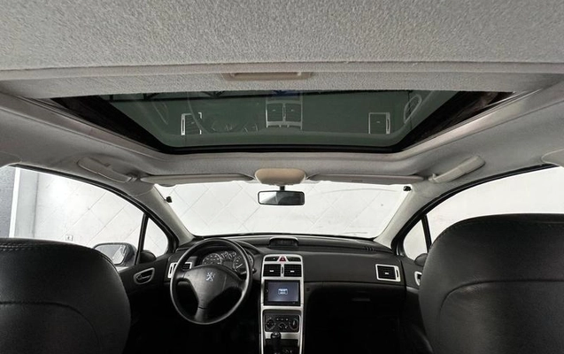 imagem-https://www.socarrao.com.br/sc-vehicle-images-prod/4301552/1791400041076-8552705_17_B_263faca067.jpeg