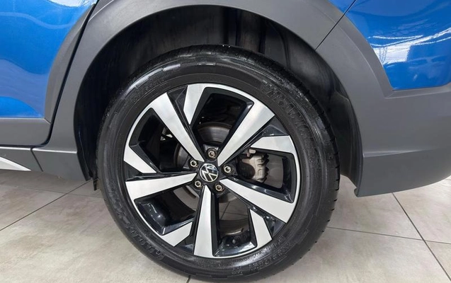 imagem-https://www.socarrao.com.br/sc-vehicle-images-prod/4301553/1791400135459-8523494_4_B_8b3fdebb40.jpeg
