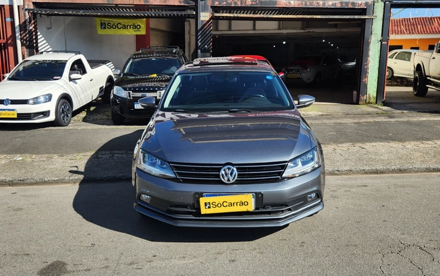 imagem-https://www.socarrao.com.br/sc-vehicle-images-prod/4301564/1791460747315-MjAyNjEwMDhfMDgzOTE0LmpwZw.jpg