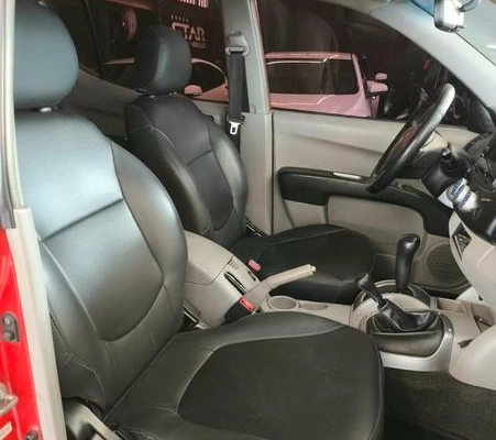 imagem-https://www.socarrao.com.br/sc-vehicle-images-prod/4301566/1791476830100-8520336_6_B_12c26ce634.jpeg