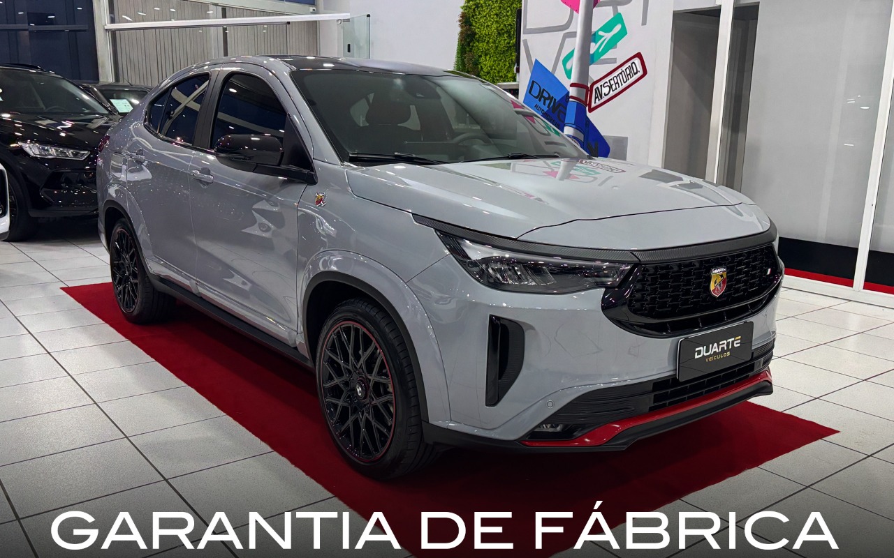 Fiat Fastback 2025 Cinza — foto 1 de 3