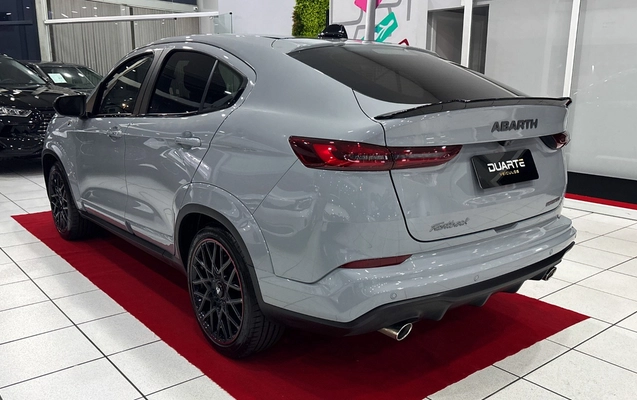 imagem-https://www.socarrao.com.br/sc-vehicle-images-prod/4301594/1791400410155-MDA2LmpwZw.jpg