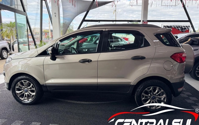 imagem-https://www.socarrao.com.br/sc-vehicle-images-prod/4301654/1791401007734-5bef7702f6a04b34896adb9cc52a0f11_1791400775986.jpg