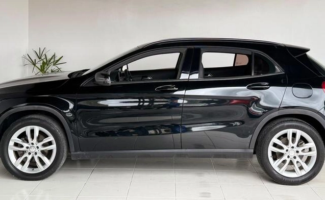 imagem-https://www.socarrao.com.br/sc-vehicle-images-prod/4301690/1791401183081-8530893_5_B_c8040df757.jpeg