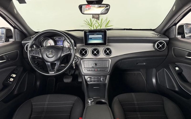 imagem-https://www.socarrao.com.br/sc-vehicle-images-prod/4301690/1791401183089-8530893_17_B_2546f9c198.jpeg