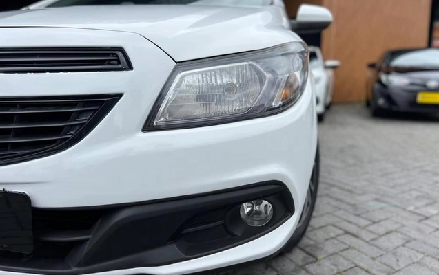 imagem-https://www.socarrao.com.br/sc-vehicle-images-prod/4301721/1791401364313-8551624_3_B_8a1dbf3c65.jpeg