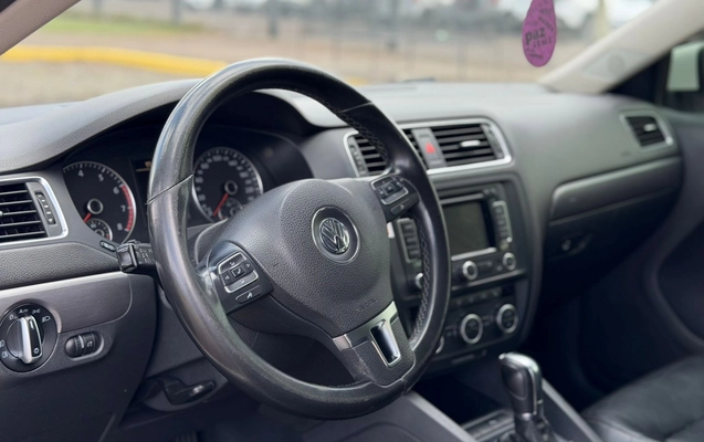 imagem-https://www.socarrao.com.br/sc-vehicle-images-prod/4301730/1791401377317-6b5a6bb4-22d1-4b4e-9890-9584b41649bd.jpg