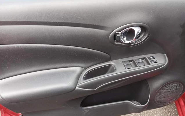 imagem-https://www.socarrao.com.br/sc-vehicle-images-prod/4301753/1792422601532-8552475_8_B_d299e37a81.jpeg