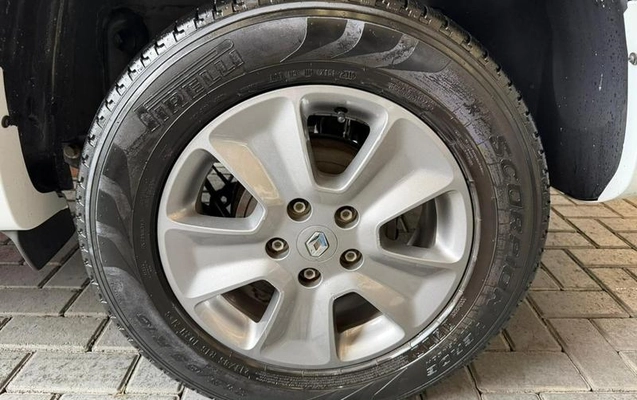 imagem-https://www.socarrao.com.br/sc-vehicle-images-prod/4301757/1791401543057-8075937_15_B_5d457c82ec.jpeg