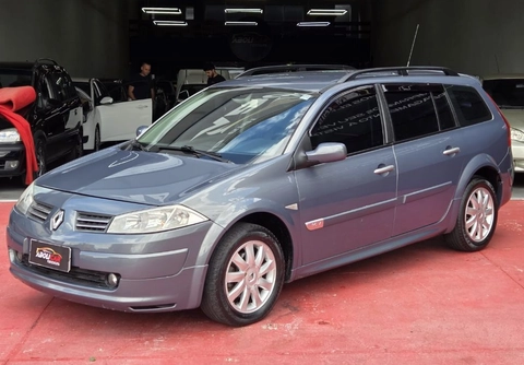 Renault Megane 2013 Cinza — foto 1 de 3