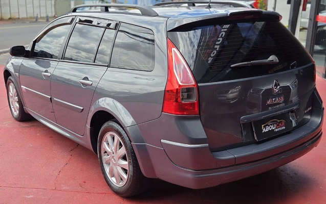 imagem-https://www.socarrao.com.br/sc-vehicle-images-prod/4301764/1791401639631-gb-42fcc56.jpeg