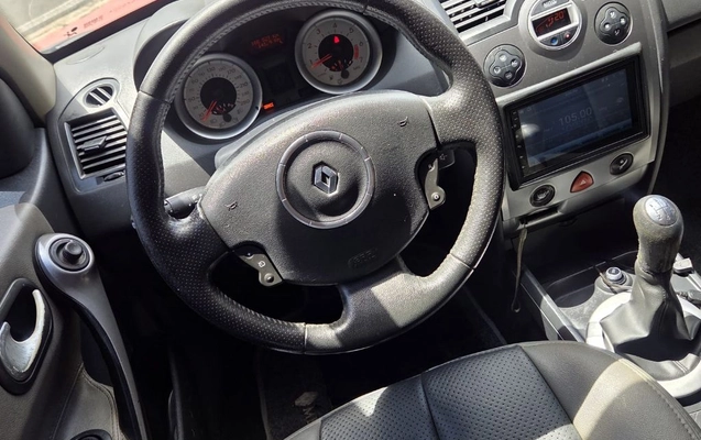 imagem-https://www.socarrao.com.br/sc-vehicle-images-prod/4301764/1791401639647-gb-c33485a.jpeg