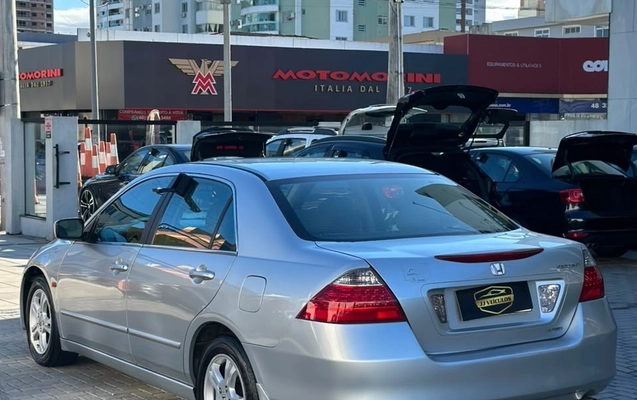 imagem-https://www.socarrao.com.br/sc-vehicle-images-prod/4301821/1791402144494-gb-b14994e.jpeg