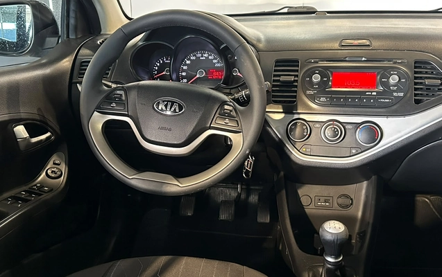 imagem-https://www.socarrao.com.br/sc-vehicle-images-prod/4301828/1791402165330-003_d87a21be916d5b8f93f53e6107a2b739.jpg