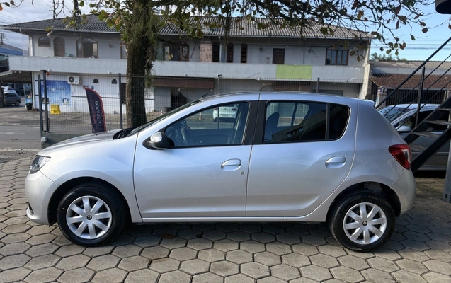imagem-https://www.socarrao.com.br/sc-vehicle-images-prod/4301838/1791402199764-1_044152.jpg