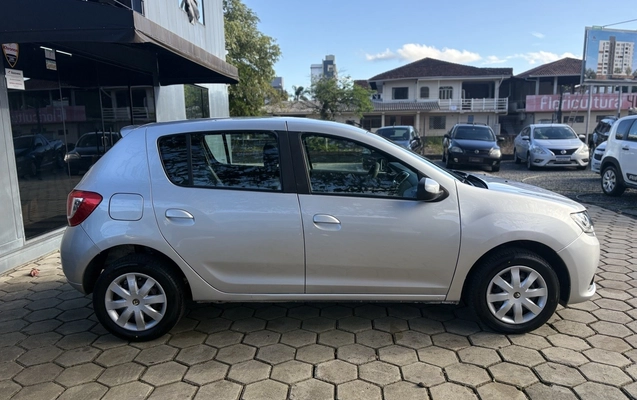 imagem-https://www.socarrao.com.br/sc-vehicle-images-prod/4301838/1791402199764-1_044154.jpg