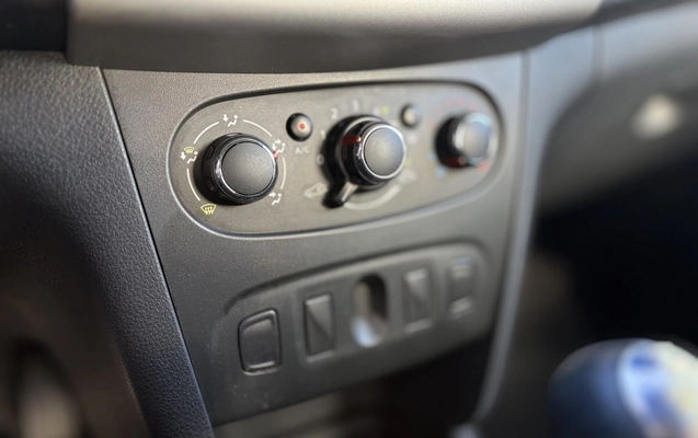 imagem-https://www.socarrao.com.br/sc-vehicle-images-prod/4301838/1791402199771-1_044219.jpg