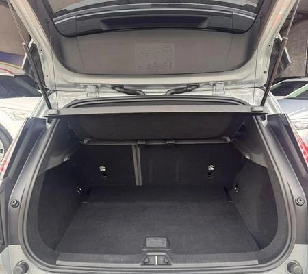 imagem-https://www.socarrao.com.br/sc-vehicle-images-prod/4301878/1791916802652-8553055_2_B_61fd8cff21.jpeg