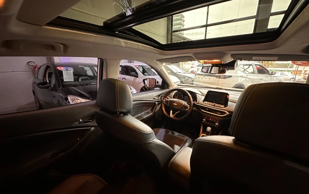 imagem-https://www.socarrao.com.br/sc-vehicle-images-prod/4301917/1791402752707-3109a3f7-ece0-4b2b-bcb0-698f5025cc73.jpg