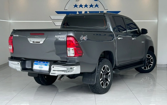 imagem-https://www.socarrao.com.br/sc-vehicle-images-prod/4301945/1791403051596-9_045527.jpg