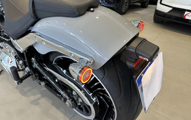 imagem-https://www.socarrao.com.br/sc-vehicle-images-prod/4302028/1791901156533-vehicle_image_1791896714_f970256d158def8d41d0a4e38e9a6e9a.jpeg