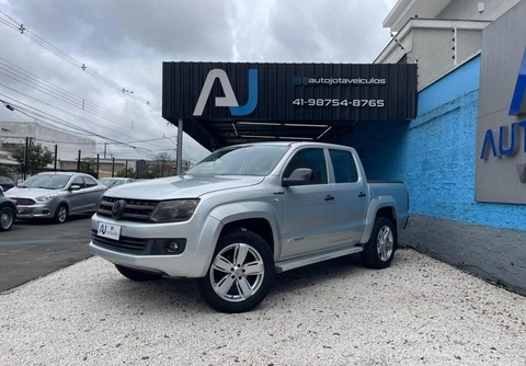 Volkswagen Amarok 2015 Prata — foto 1 de 3