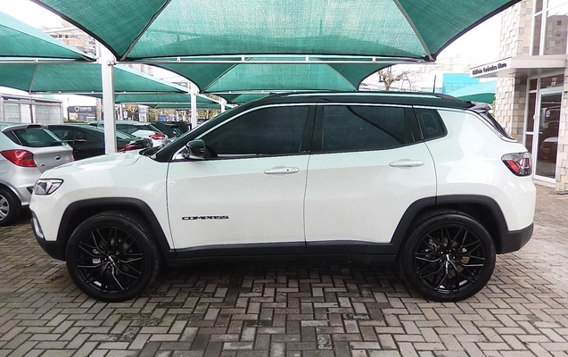 imagem-https://www.socarrao.com.br/sc-vehicle-images-prod/4302039/1791403568229-1ce1b421682a46abb5ace55b465ccf34_1791401224444.jpg