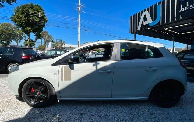imagem-https://www.socarrao.com.br/sc-vehicle-images-prod/4302044/1791403602506-8407916_4_B_d9e8c12741.jpeg
