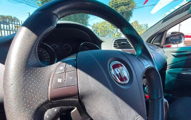 imagem-https://www.socarrao.com.br/sc-vehicle-images-prod/4302044/1791403602516-8407916_7_B_b4495f2881.jpeg