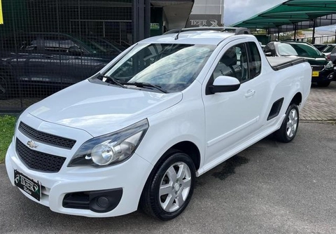 Chevrolet Montana 2013 Branco — foto 1 de 3