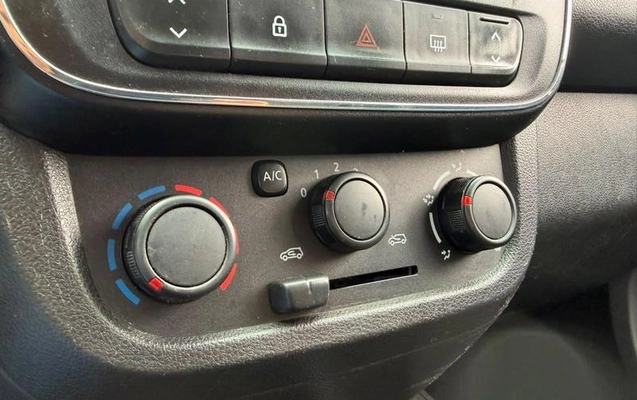 imagem-https://www.socarrao.com.br/sc-vehicle-images-prod/4302060/1791403771423-8529571_12_B_d12c089fab.jpeg
