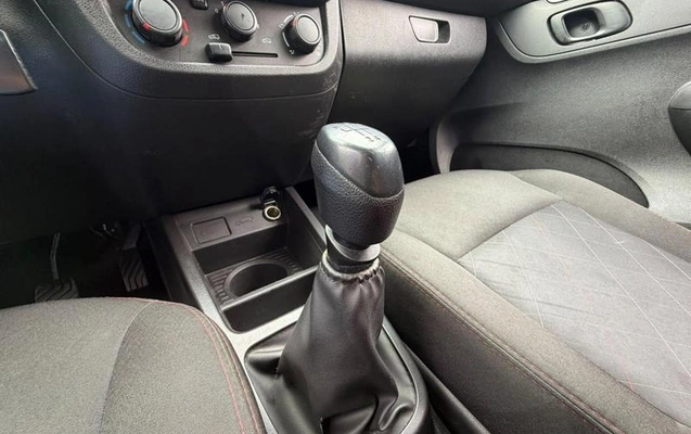 imagem-https://www.socarrao.com.br/sc-vehicle-images-prod/4302060/1791403771428-8529571_15_B_23e06b80df.jpeg