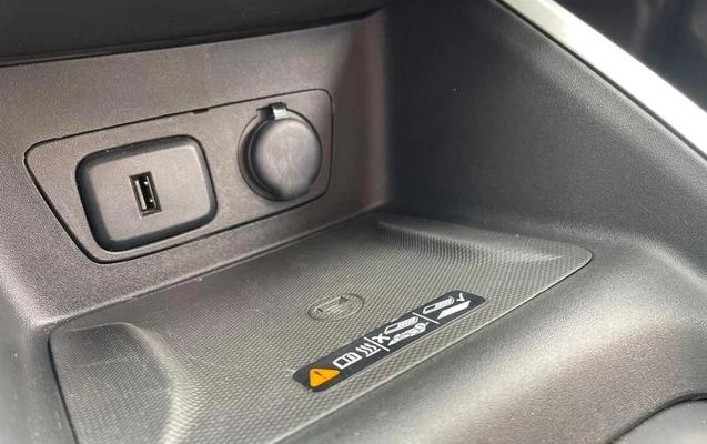 imagem-https://www.socarrao.com.br/sc-vehicle-images-prod/4302080/1791403922955-8484062_20_B_843a270cae.jpeg