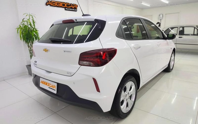 imagem-https://www.socarrao.com.br/sc-vehicle-images-prod/4302095/1791479644577-8509145_20_B_83aabcd32f.jpeg