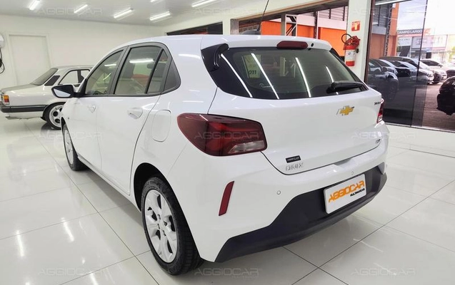 imagem-https://www.socarrao.com.br/sc-vehicle-images-prod/4302095/1791479644580-8509145_19_B_4d1671b3b3.jpeg