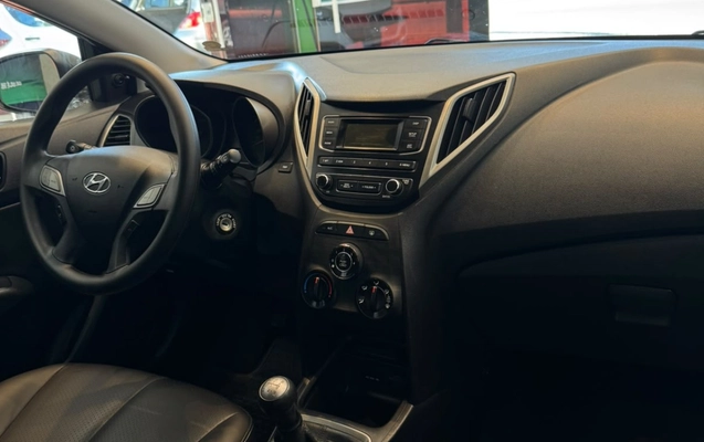 imagem-https://www.socarrao.com.br/sc-vehicle-images-prod/4302130/1791404107905-V2hhdHNBcHAgSW1hZ2UgMjAyNi0xMC0wNyBhdCAxNS4yNy41NiAoMSkuanBlZw.jpeg